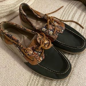 Sperry shoes
